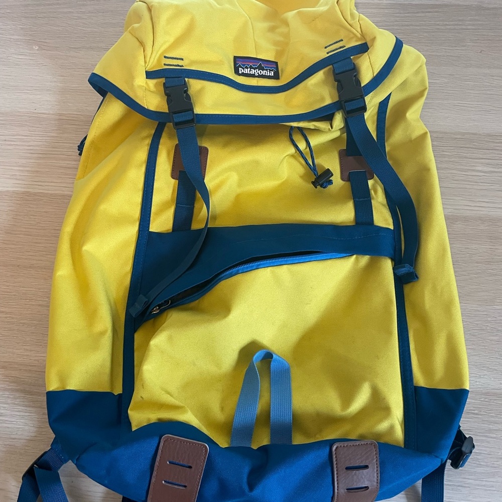 Patagonia arbor hiking backpack. Light use